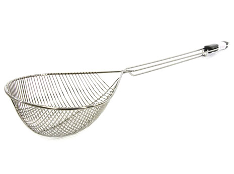 COLAPASTA FERRO CROMATO CON MANICO LUNGOColapasta in ferro cromato, lunghezza manico 50 cm, colapasta cm 20x26FILTEX ART. 171