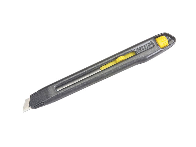 CUTTER CON BLOCCO E CAMBIO LAMA BREVETTATO