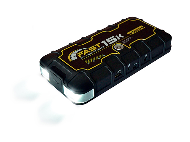 Deca avviatore d'emergenza e Power Bank con batterie al litio. Energia di batteria elevata, ricarica rapida, peso ed ingombro ri