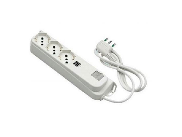 Fme Retail multipresa a 3 uscite 2P+T 16A Bipasso/standard tedesco. Cavo da 1,5 metri. H05VV-F 3x1. Spina 2P+T 16A + interruttor