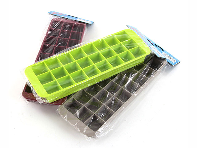 FORMAGHIACCIO 24 CUBETTIVaschetta formaghiaccio in plastica, disponibile in colori assortiti,