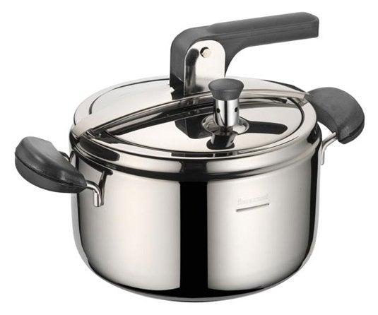 PENTOLA PRESSIONE AMELIA 7LT CM22 BARAZZONI INDUZIONE. ADATTA A TUTTI I TIPI DI PIANI COTTURA.In acciaio inox 18/10 con triplo f