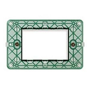SUPPORTO 3 MODULI CON VITI ART. 14613 VIMAR