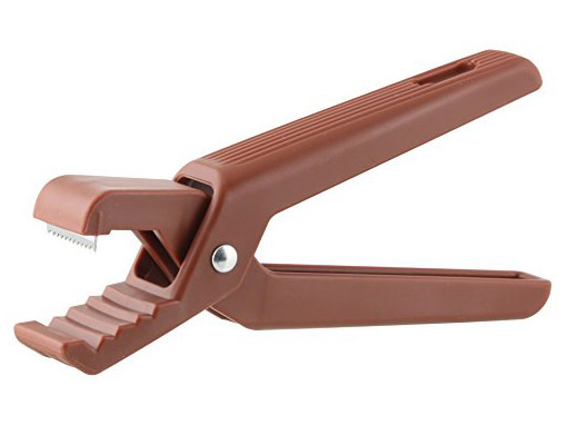 TAGLIA CASTAGNEPratico: consente di tagliare in modo uniforme le castagne lama affilata in acciaio inossidabile, corpo in plasti