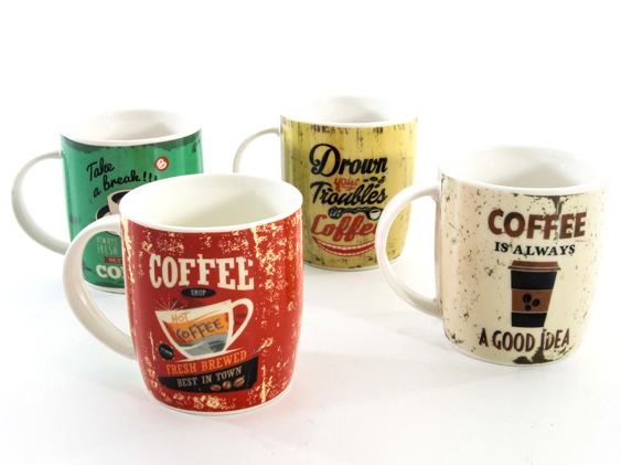 TAZZOTTO VINTAGETazzotto dotato di manico, disponibile in disegni assortiti dall'aria vintage.