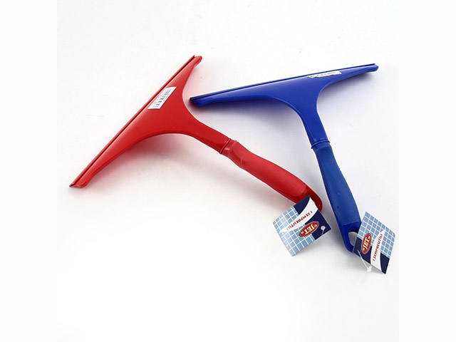 TERGIVETRO IN PLASTICATergivetro, disponibile in colori assortiti.