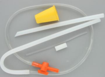 TRAVASATORE A SOFFIO CON RUBINETTO A FARFALLA