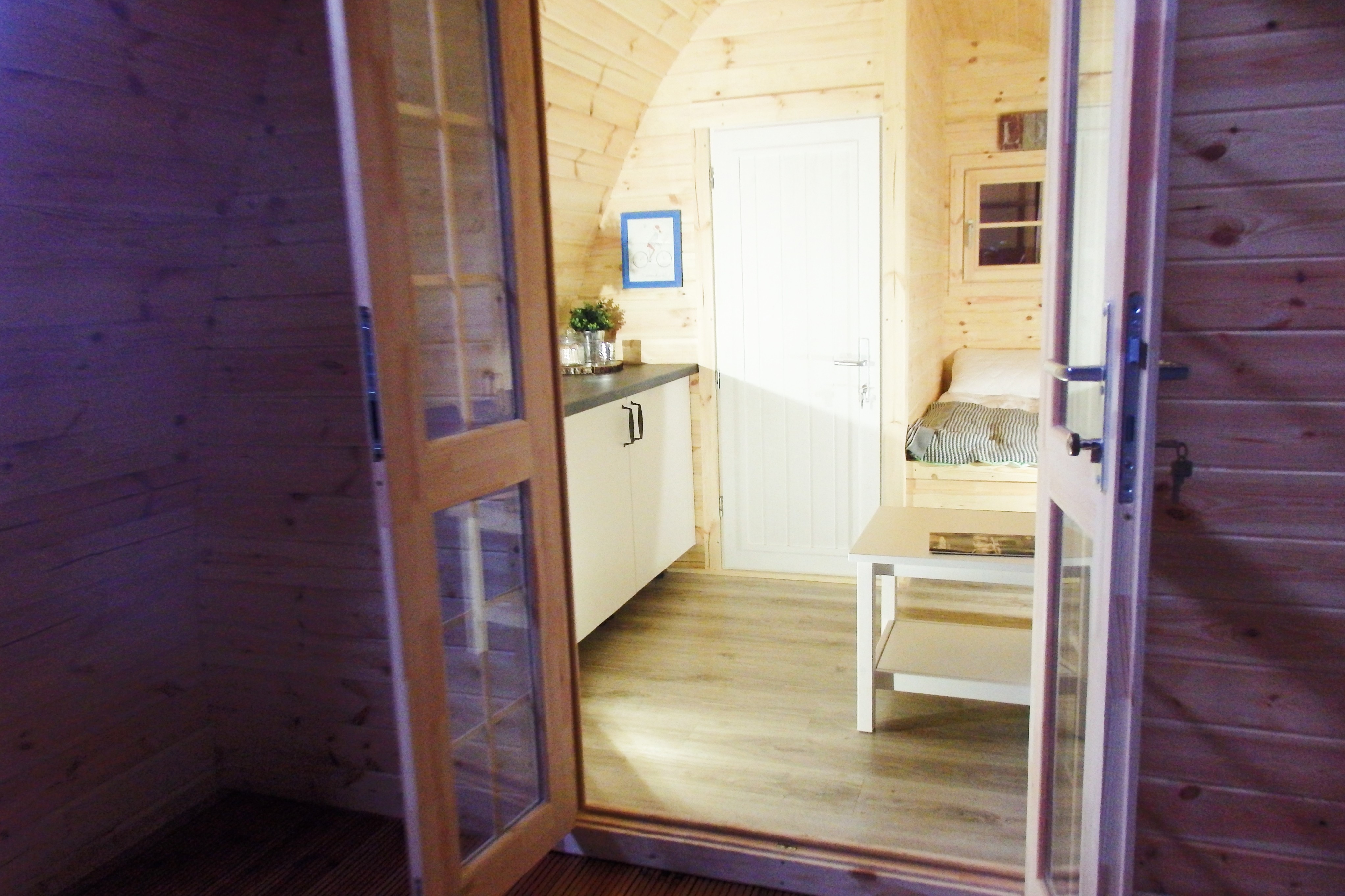 CAMPING POD CM. 300X600