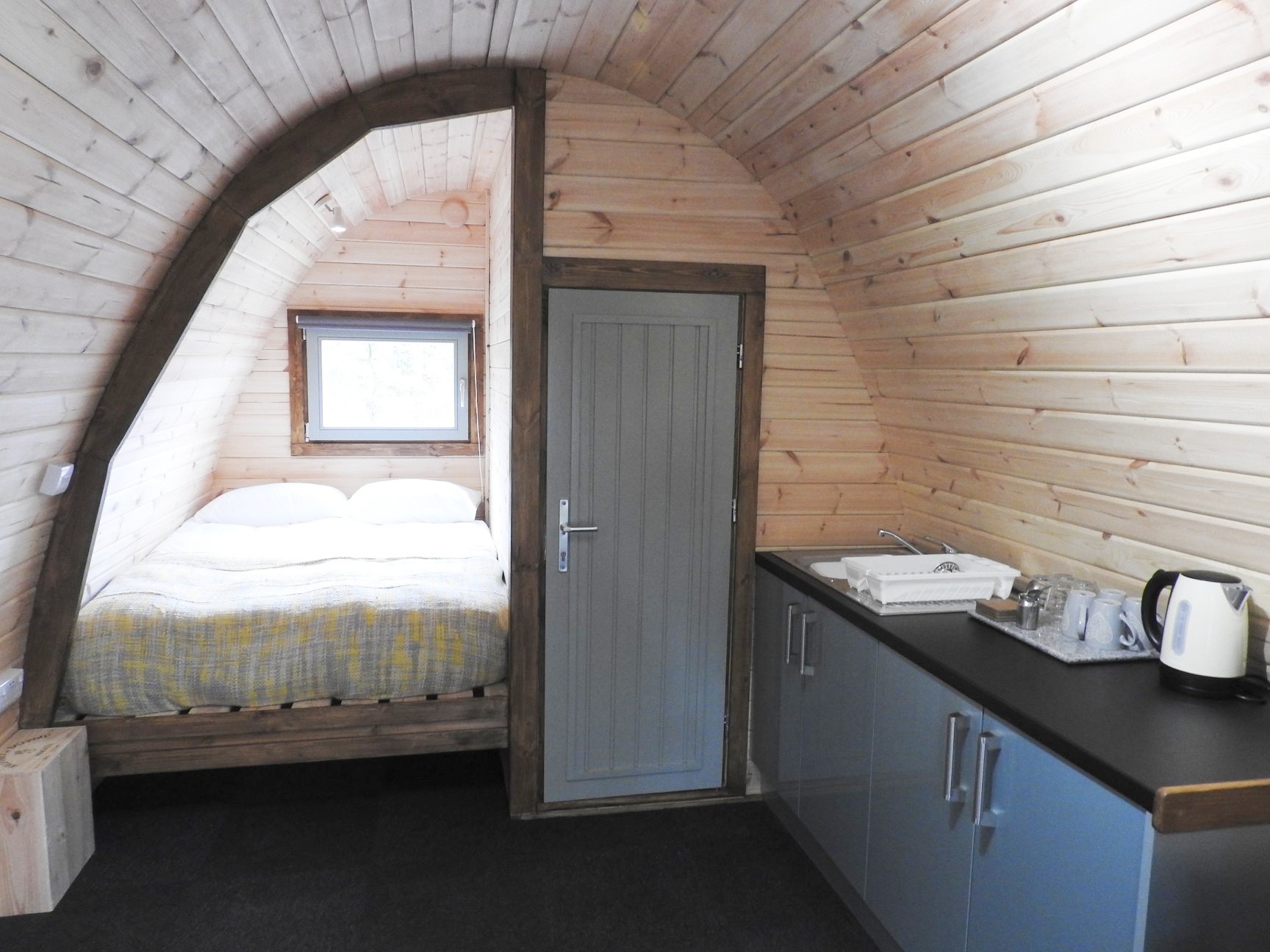 CAMPING POD CM. 300X600