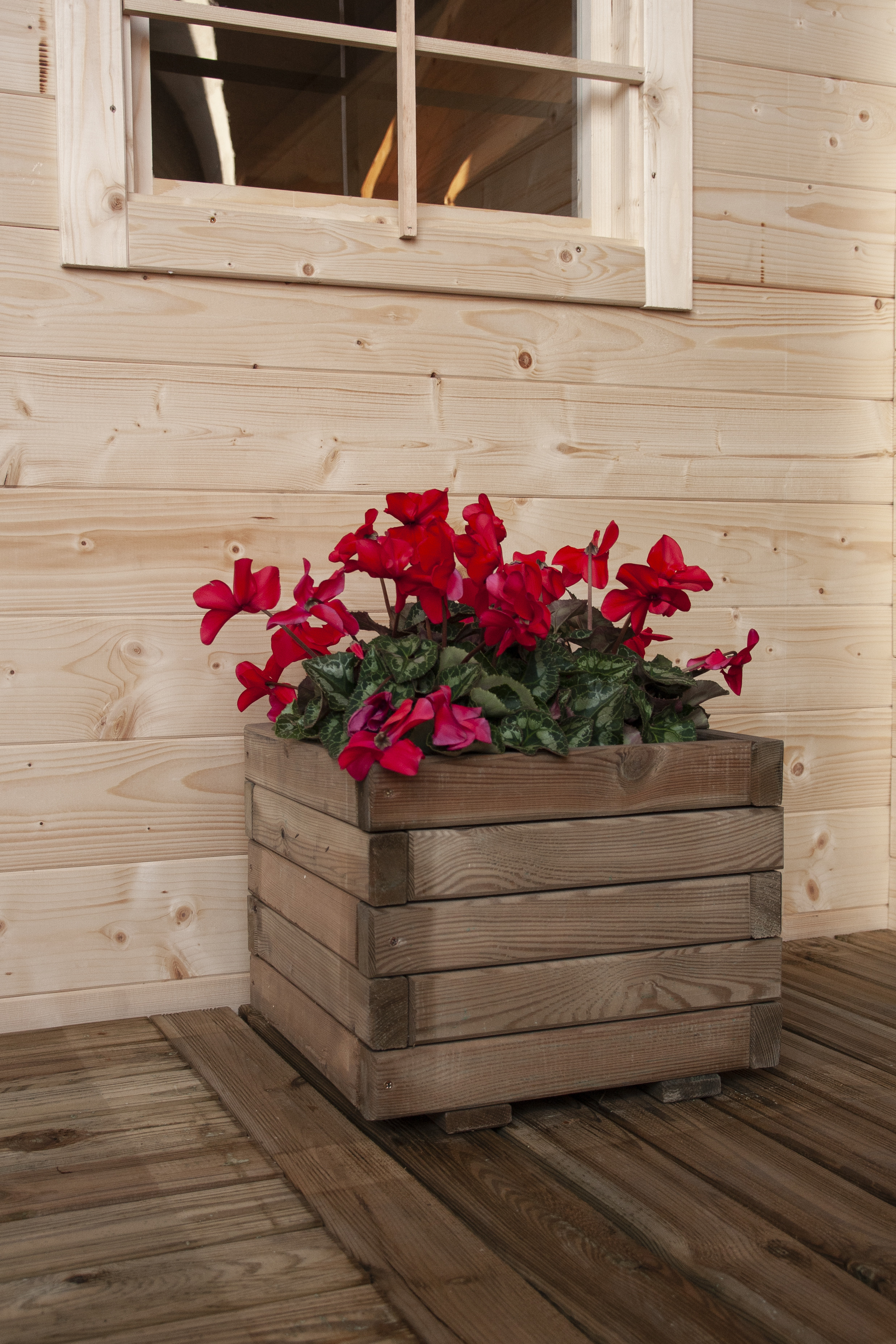 FIORIERA TULIPANO CM 40x40X32,5 H.