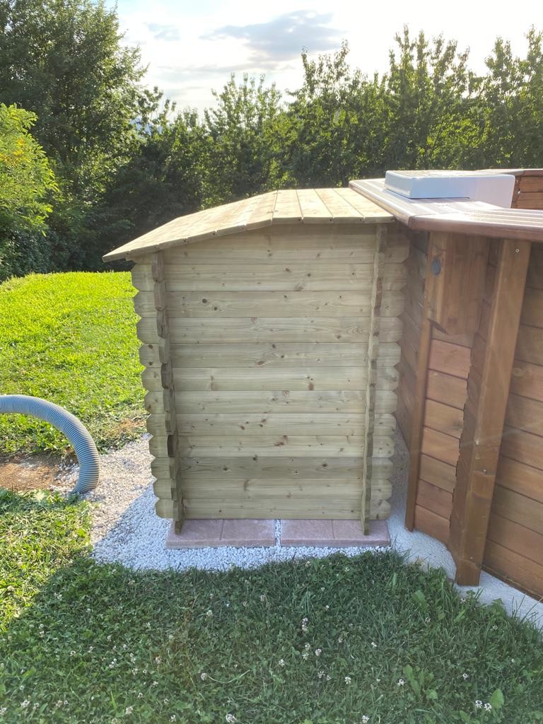 ARMADIO ACCESSORI PISCINA ROBY