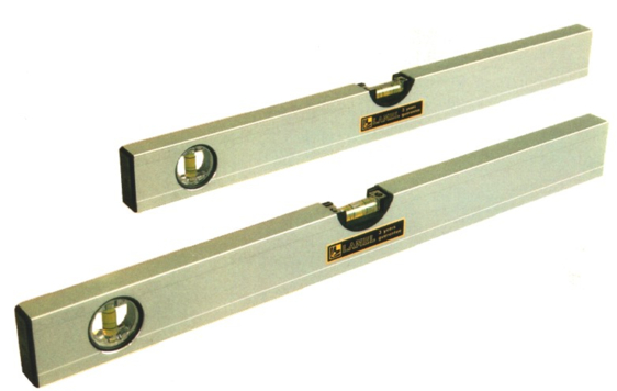 LIVELLA 2 FIAL MAGNET 30CM