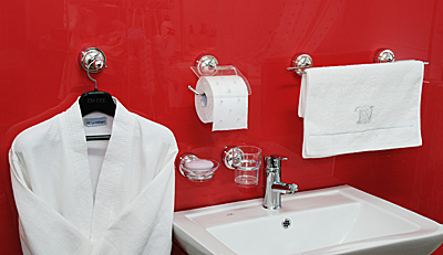 KIT ACCESSORI BAGNO TRASP 