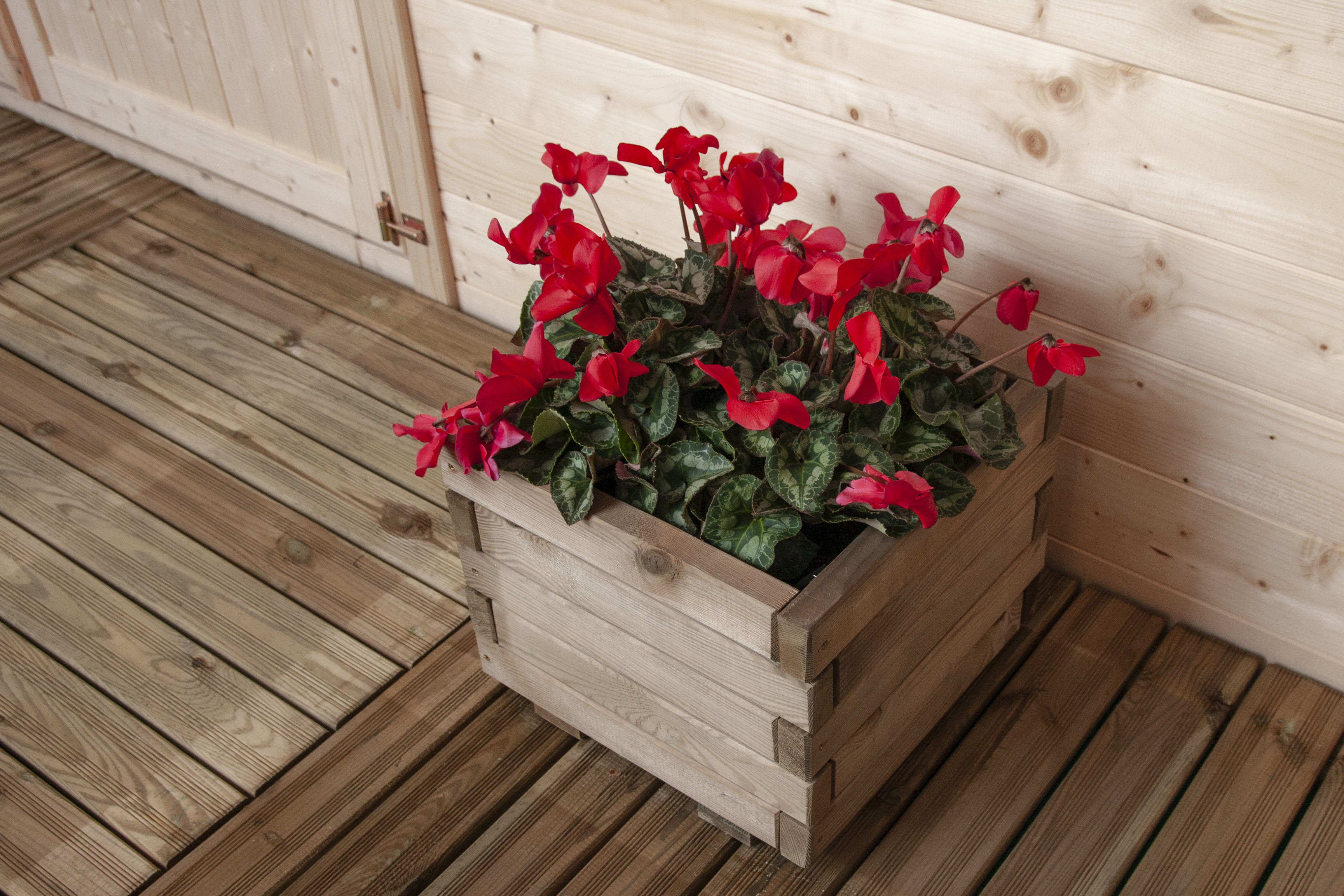 FIORIERA TULIPANO CM 40x40X32,5 H.