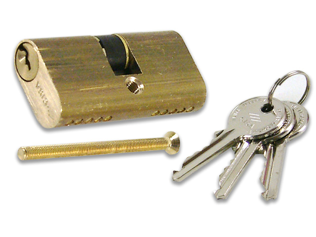 Cisa 08210-02-0 Cilindro Ovale, corpo in ottone, fornito con 3 chiavi.MM56 28-28