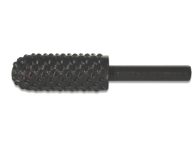 Raspa rotativa 104/2 costruita in acciaio al cromo vanadio. Forma a oliva. Gambo 6x40 mm. Adatte a lavorare legno, materiali sin
