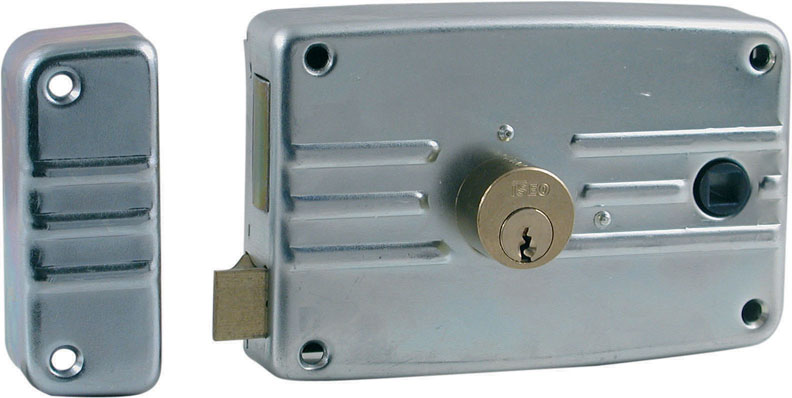 Serratura da applicare ISEO 3 mandate, Q8,  con cilindro e=60  SINISTRA. versione senza aletta - cilindro interno e quadro passa