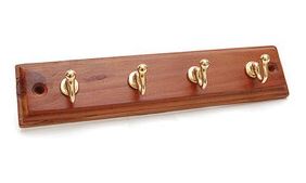 APPENDIABITI LEGNO 4 POSTI 235X50MM NOCE ORO