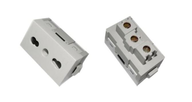 Presa bipasso 2P+T 10-16A/250V - Siemens 5UB9413-8 DELTA SI-B