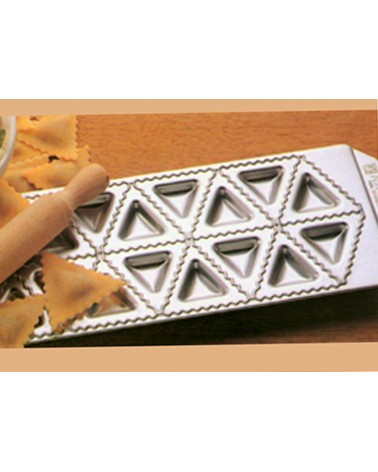 RAVIOLAMP 18 TRIANGOLI. Stampo in alluminio per realizzare 18 tortelli a forma di triangolo. Dotato di piedini in silicone per u